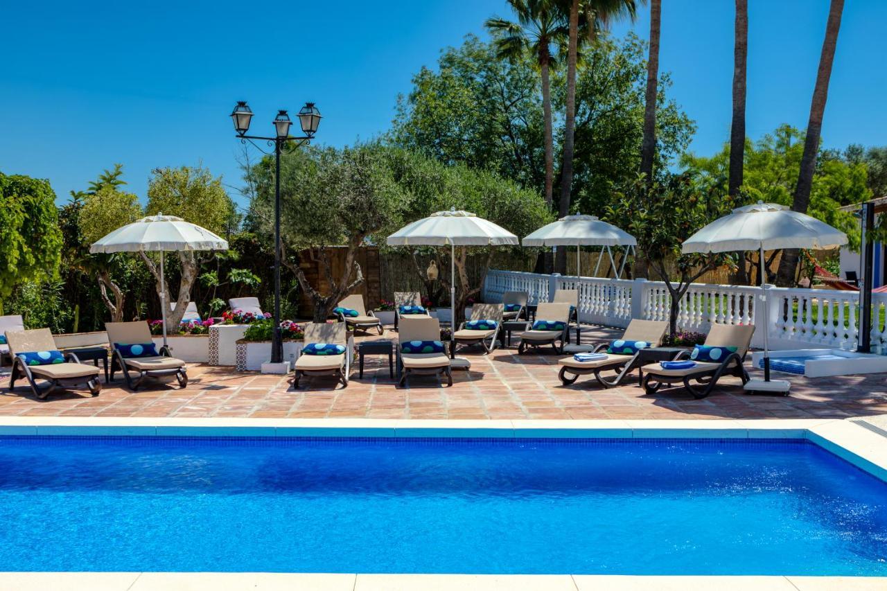 The Palms Boutique Resort Malaga - Adults Only อาเลาริน เดลา ตอร์เร ภายนอก รูปภาพ