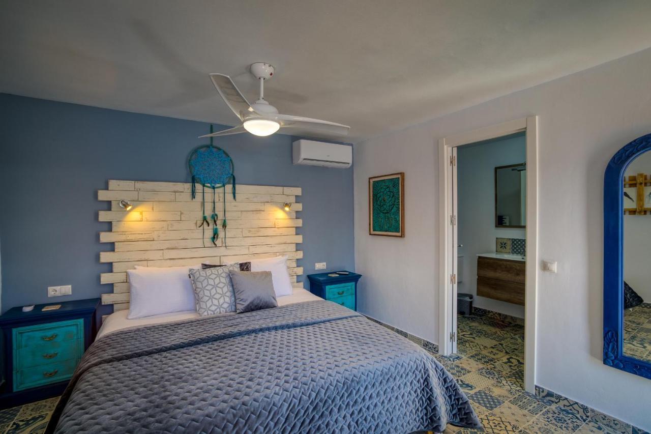 The Palms Boutique Resort Malaga - Adults Only อาเลาริน เดลา ตอร์เร ภายนอก รูปภาพ